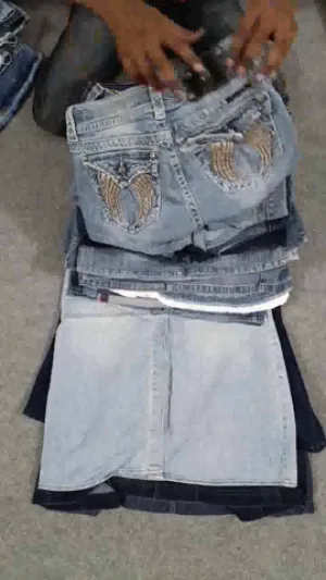 Custom handpick Custom handpick lela skirts and flared jeans - 49 pcs