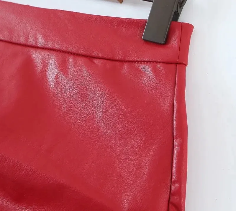 FAUX LEATHER MINI SKIRT
