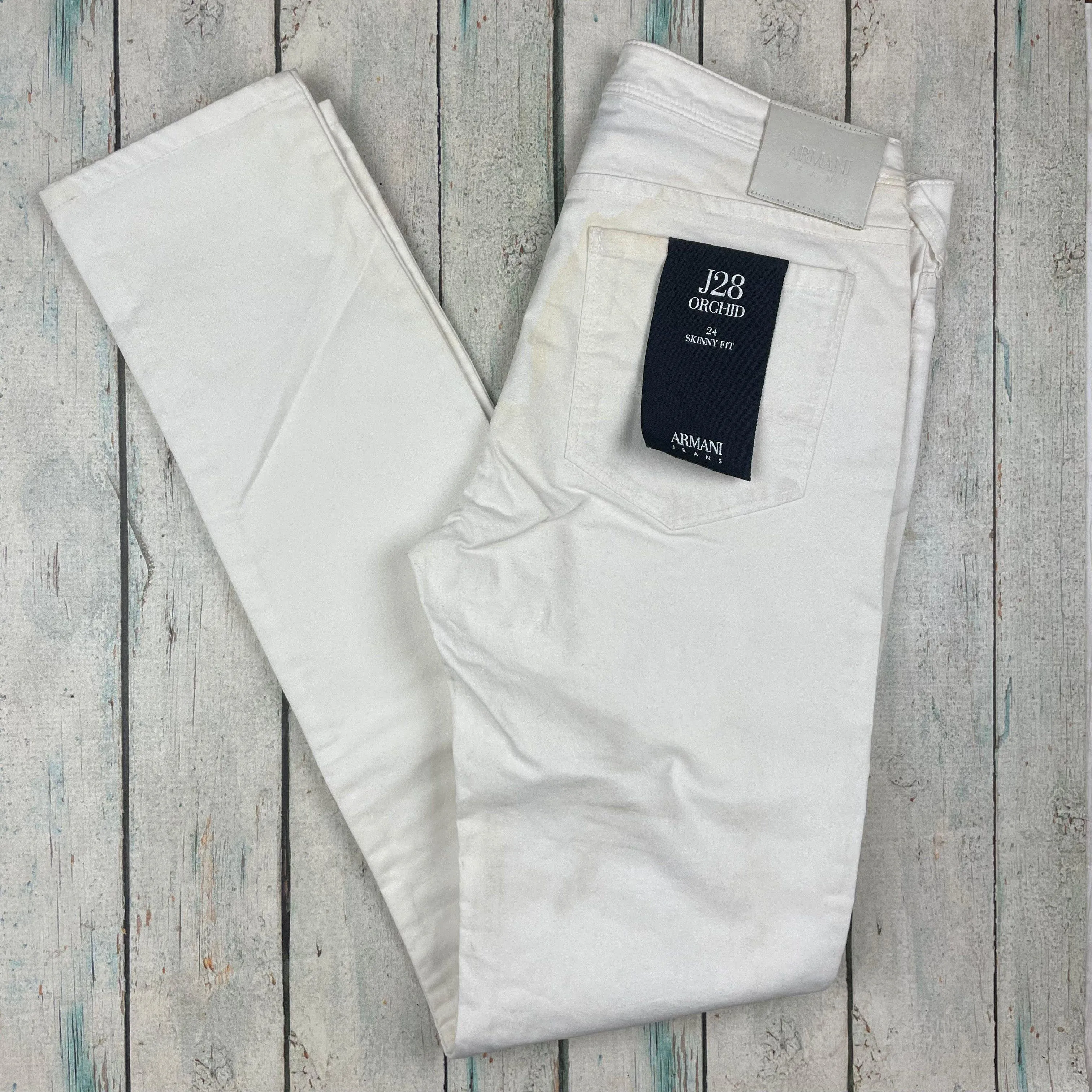 NWT- Armani Jeans Ladies J28 Orchid Skinny Fit Jeans- Size 24"