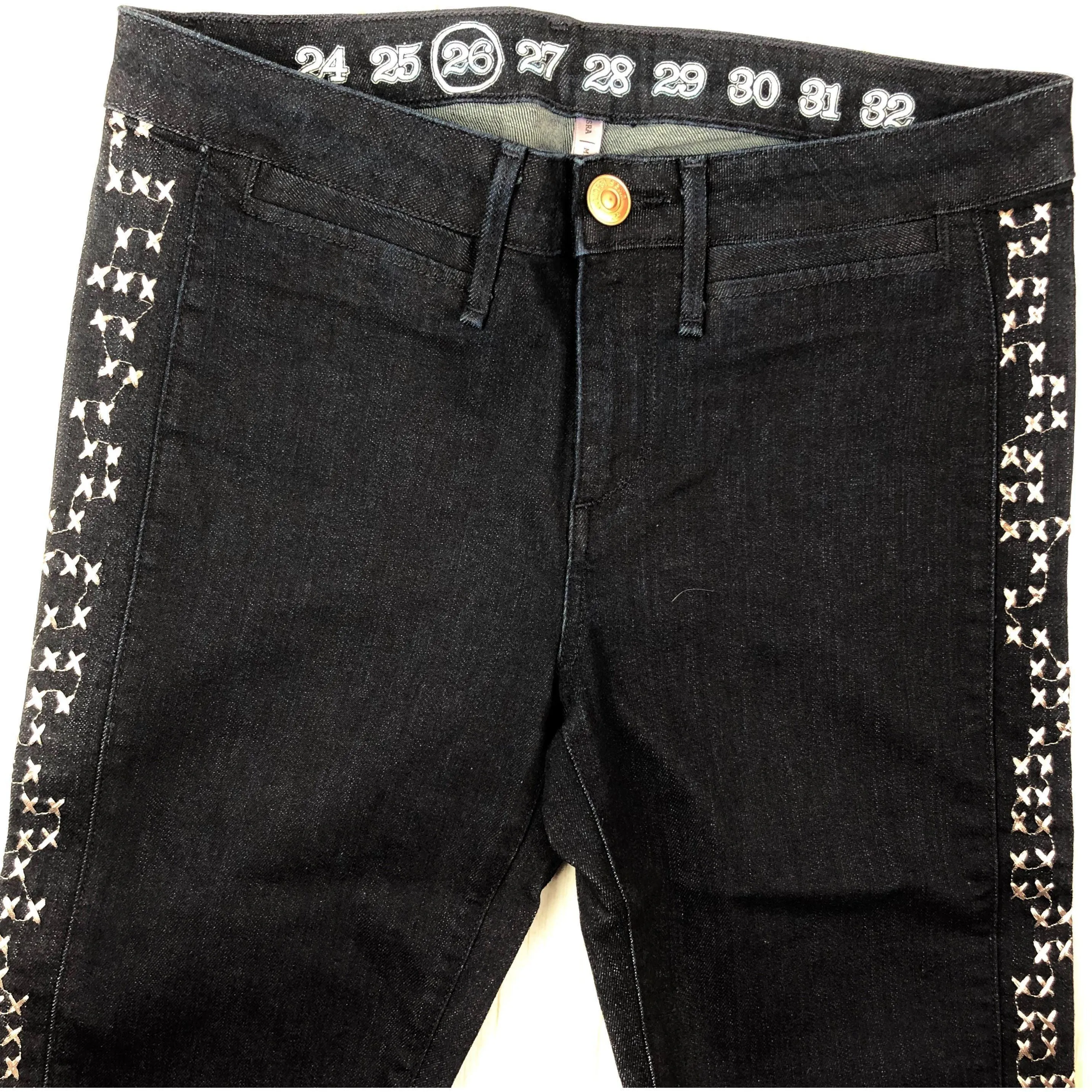 NWT- Earnest Sewn Rose Gold Cross Stitch "ESRA" Skinny Jeans - Size 26